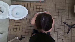 【25-No37-02】Obscene acts of a fat Japanese woman