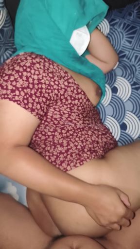 Singgle Beautiful Parent Wearing Hijab Malay Latest