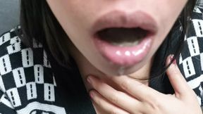 I empty a stranger's balls in the toilets of a bar