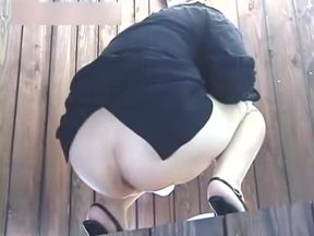 Jap Cuties Pissing on the Sand, Get a Load of This!