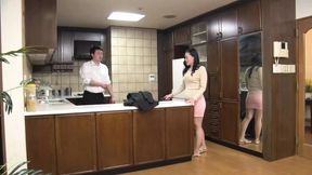 Jun Mizuki : Taboo Romance, Swimming In A Pool Of Passion - Part.1