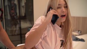 Stepmom's Heart Is Worried, Thinking That Something Bad Might Happen if She Stayed with Her Friend, but What Could Happen?