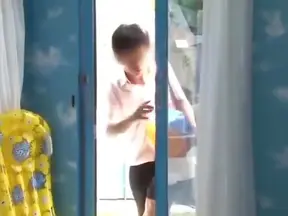 Japan Massage Turned Into Sexy Fuck Fest With Surprised BF Watching Through Glass