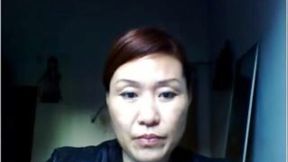 Chinese Granny With Wet Pusssy Almost Get Caught