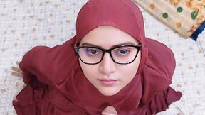 Curvy Buxom Bangladeshi Muslim Teacher Has Fun With Her Student