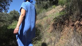 horny pakistani muslim wife masturbates hairy pussy outdoors