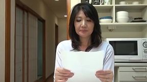 duidelijk Japanese MILF sets the night ablaze