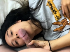 Amateur Asian teen gives blowjob outdoors