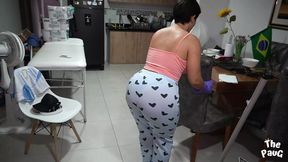 I FUCK MY SEXY NEIGHBOR AFTER CLEANING