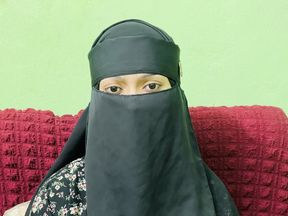 I want to fuck my sexy Bhabhi when her husband not at home