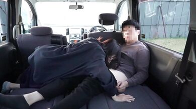 【個人撮影】ショート動画 エンW不倫CH 車の中で。中出しする不倫カップルの日常／Japanese amateur /日本人/japanese wife/ milf/色白