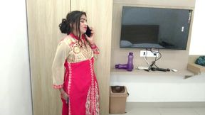 Girlfriend ko Oyo me new year ka party dene ke bahane pel diya