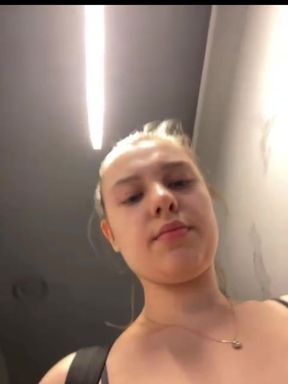 Crazy fucking in the gym