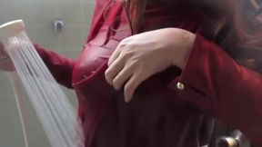 Sneaky Peeks at Maki's Juicy Ass and Tits in Public