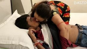 Desi Bhabi ko hotel mey bulakar Couda