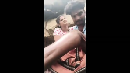 Tamil girlfriend ki outdoor sex mms tape